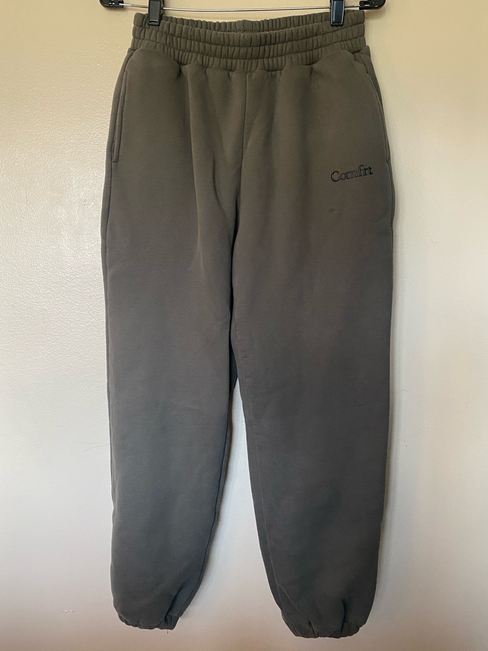 Comfrt Olive Green Men's Jogger Pants